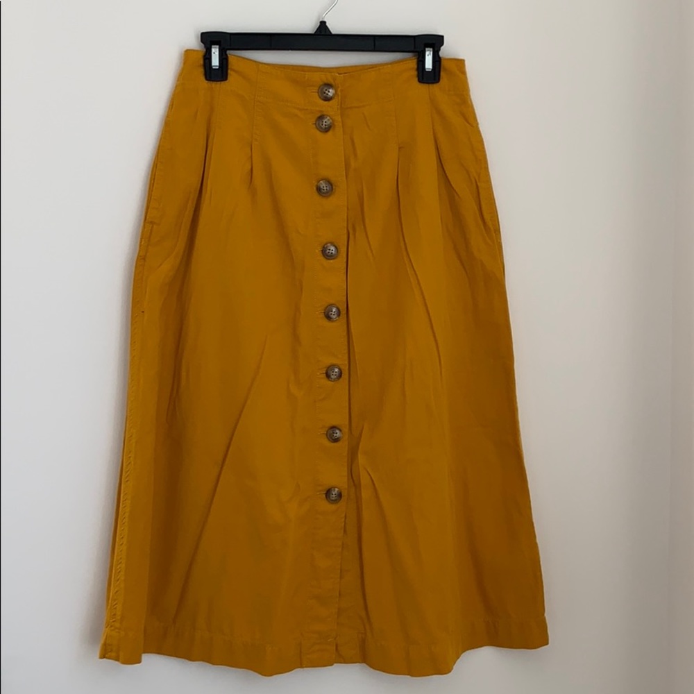 Button Midi Skirt